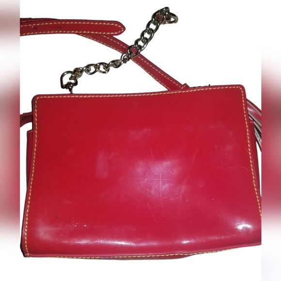 Dooney & Bourke Red Chain Strap Crossbody Patent Leather Bag - Picture 2 of 10